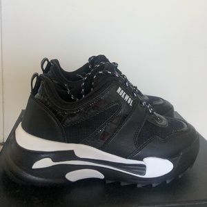 New Naked wolf x nokwol sneakers